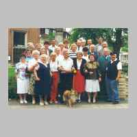 104-1083 Mai 1994. Zum ersten Mal treffen sich 27 ehemalige Bewohner von Stobingen in Seesen..jpg